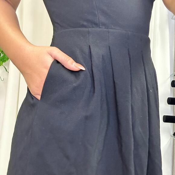 Little Black Dress Mini size Small - Picture 4 of 4